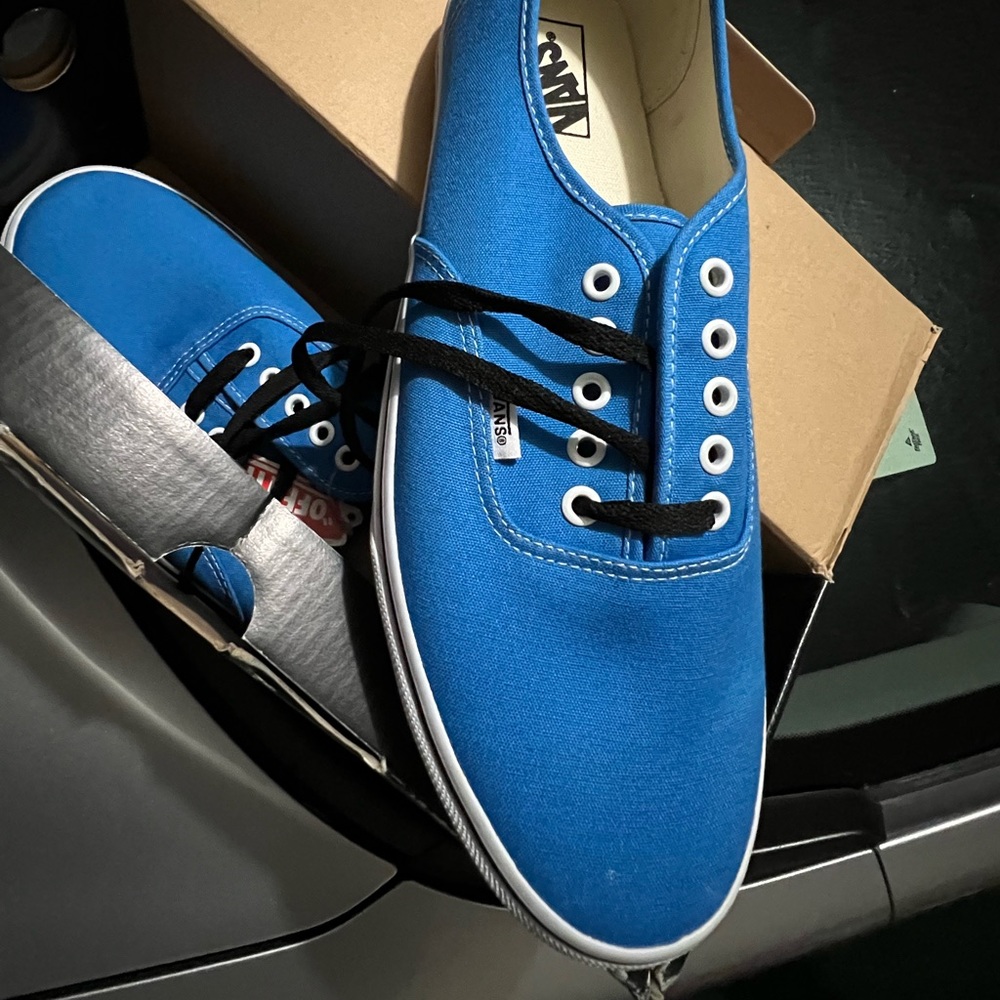 New Mens Vans